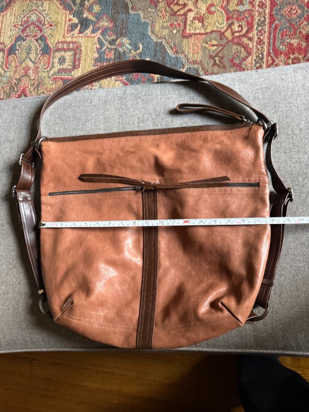 Rough & Tumble XL Hobo - Picture 9 of 11